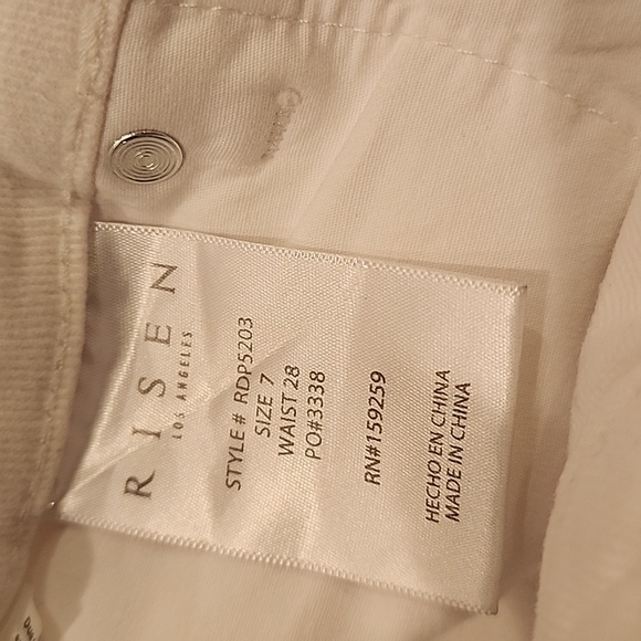 NWT RISEN Jeans With Tummy Control Mid Rise Straight Jeans White Size 7/28 - Picture 5 of 12